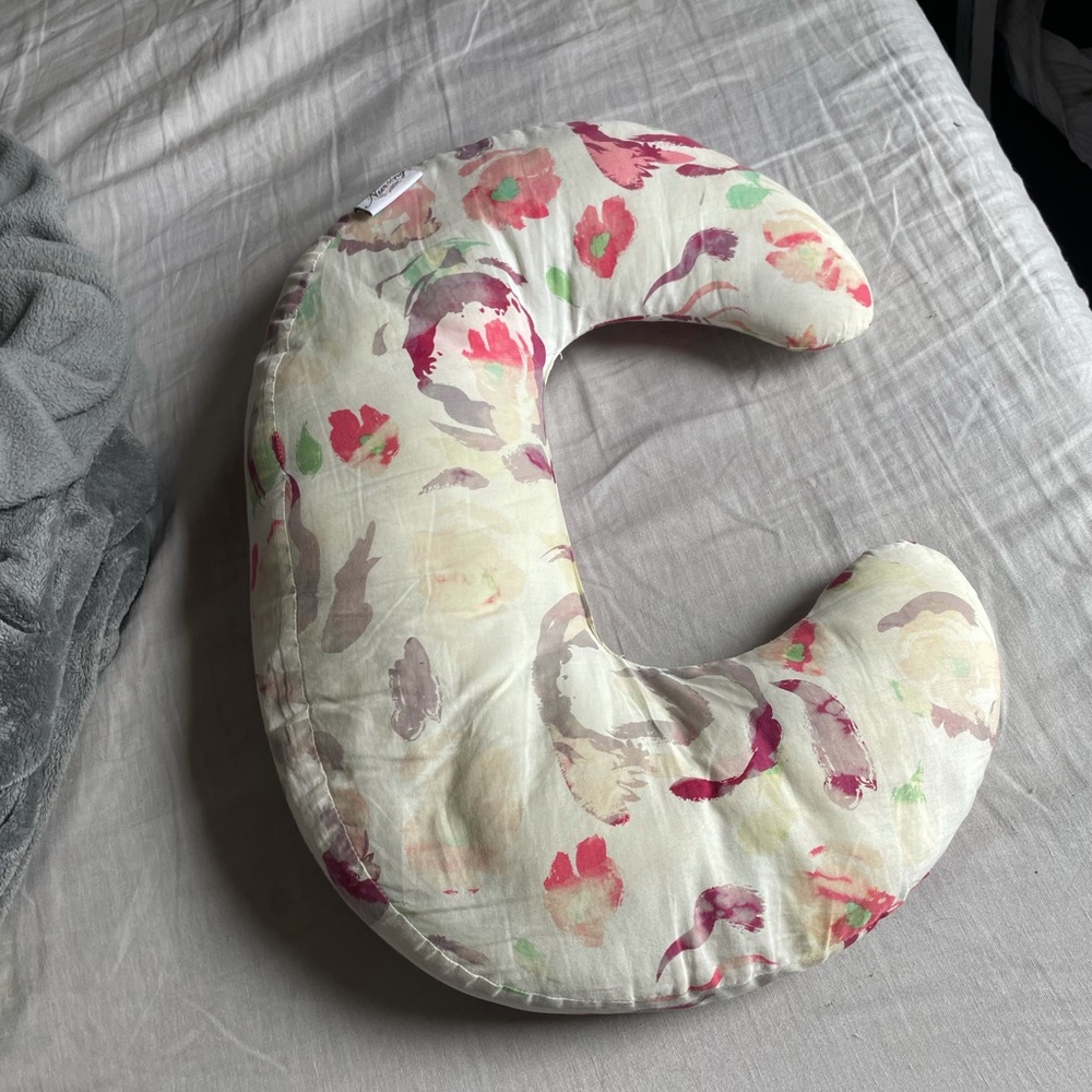Boppy pillow